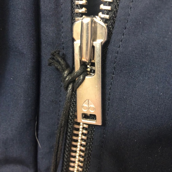 Authentic Moose Knuckle Parka - Picture 7 of 9